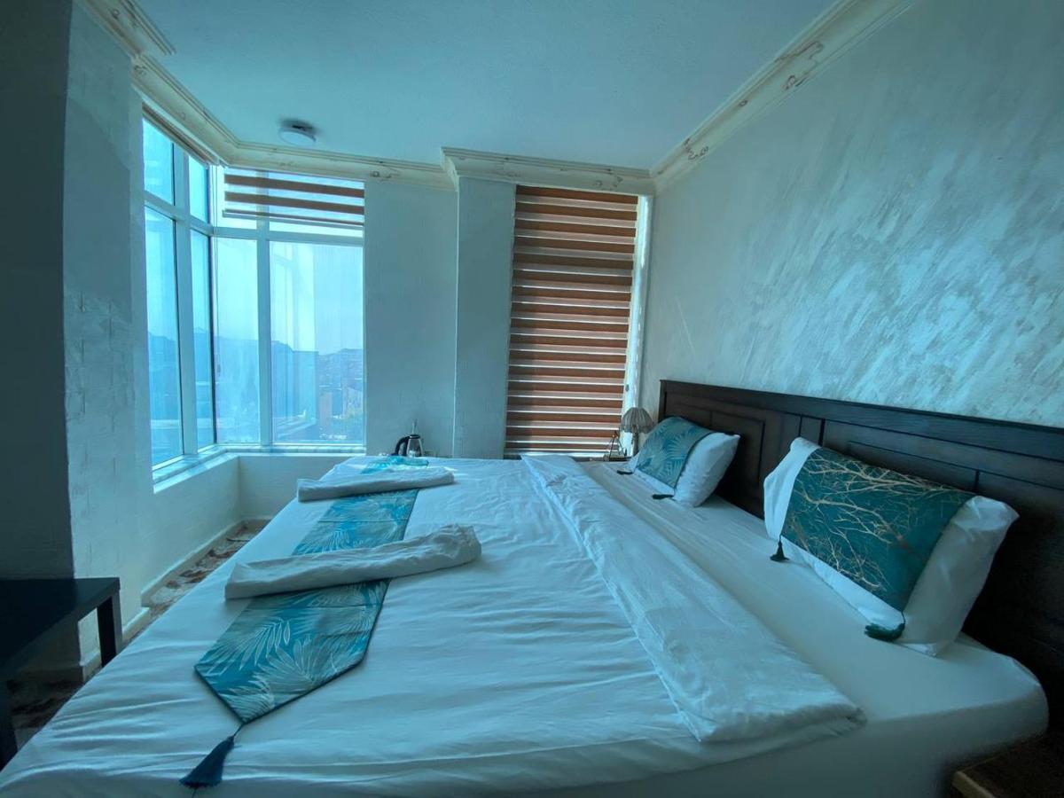 Raqeem Hotel Вади Муса Екстериор снимка