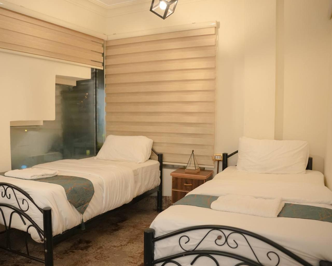 Raqeem Hotel Вади Муса Екстериор снимка